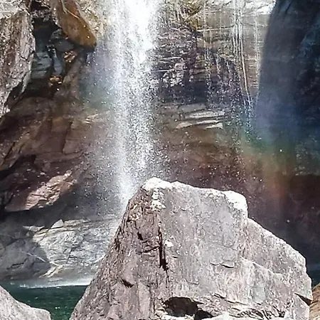 Liebesnest Am Maggiafluss *