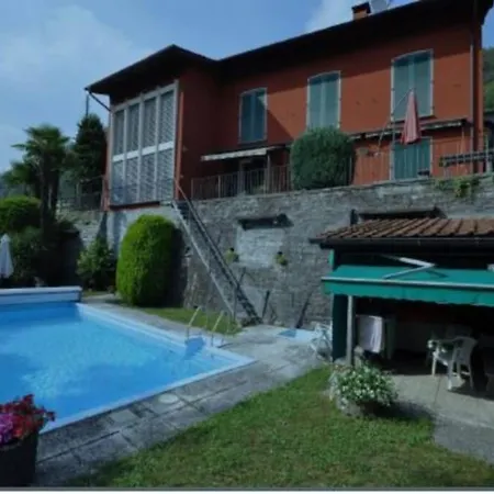 Liebesnest Am Maggiafluss